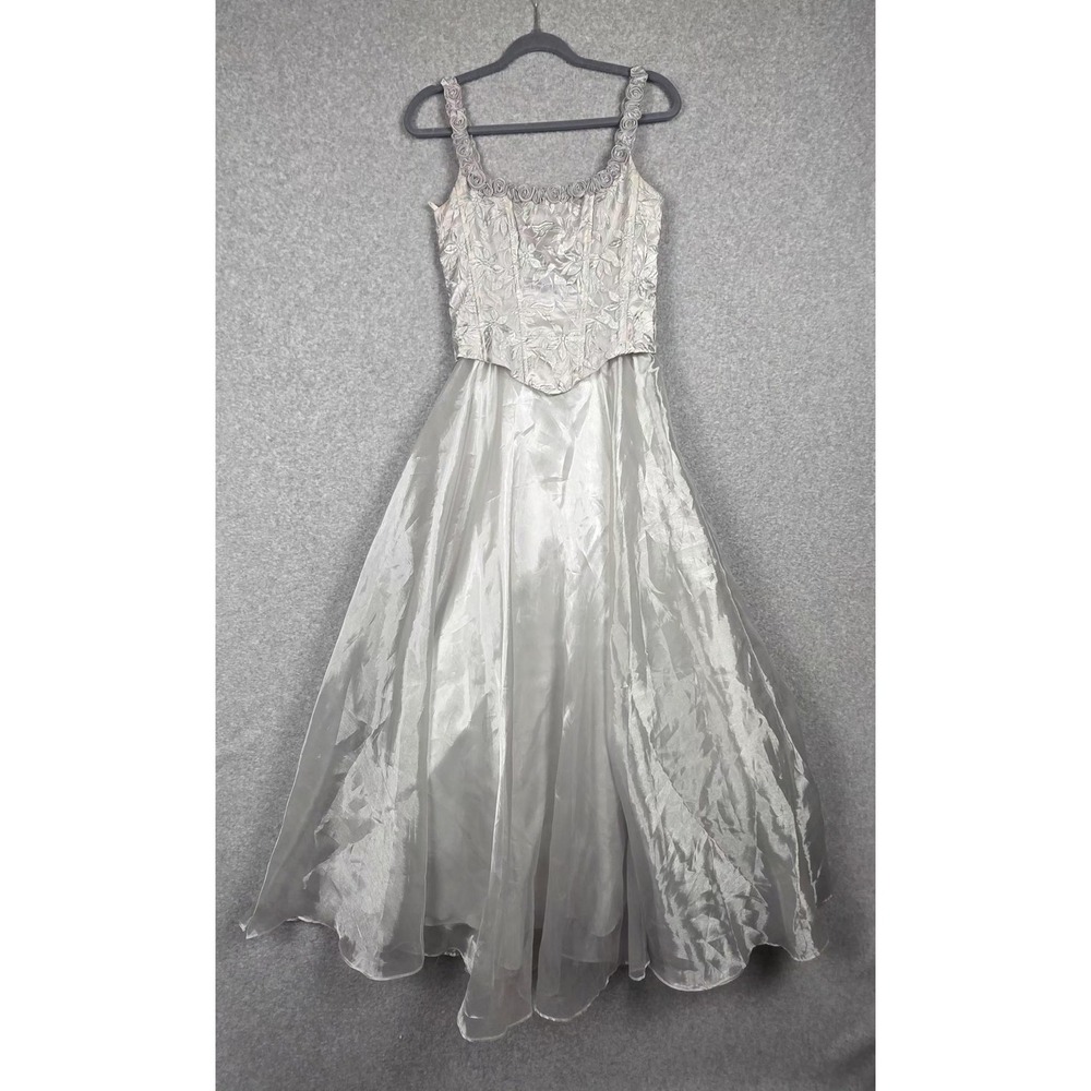 Aspeed USA Dress Womens 4 Silver Floral Embroidered Ball Gown Formal Shawl Prom - Picture 1 of 16